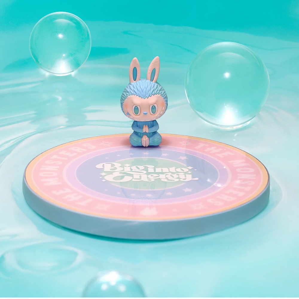 Brand New in Box Labubu The Monsters Big Into Energy Series Wireless Charger